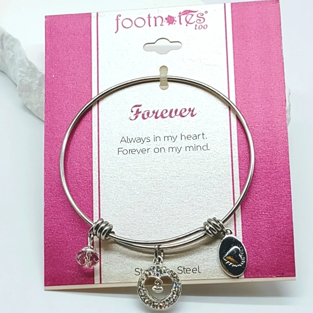LA Rocks Adjustable Forever In My Heart Rhinestone Dangle Bracelet - Picture 1 of 6